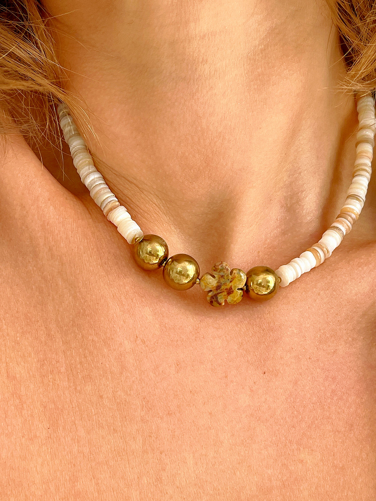 Collier SANTI
