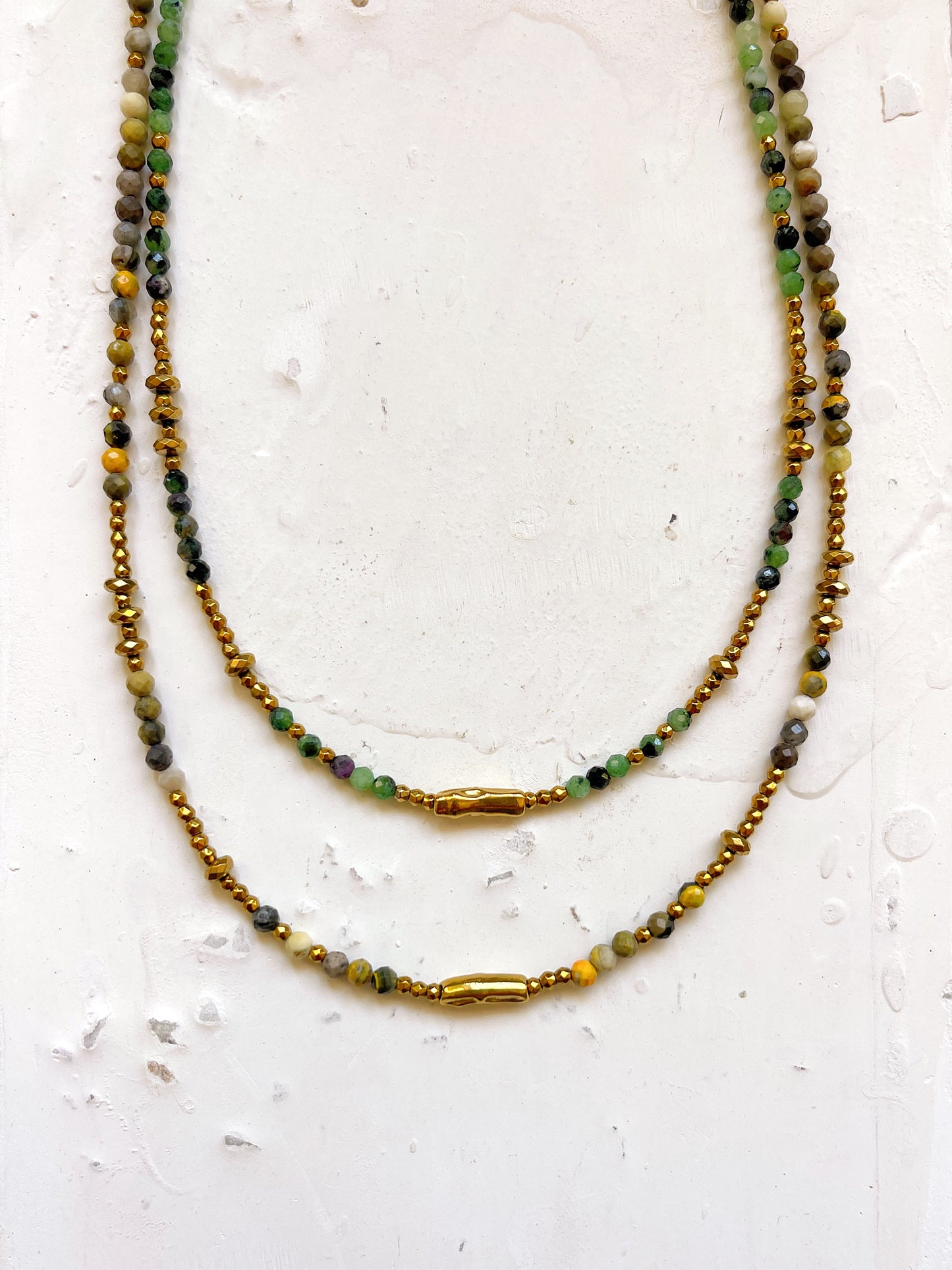 Collier THAIS - Rubis zoïsite