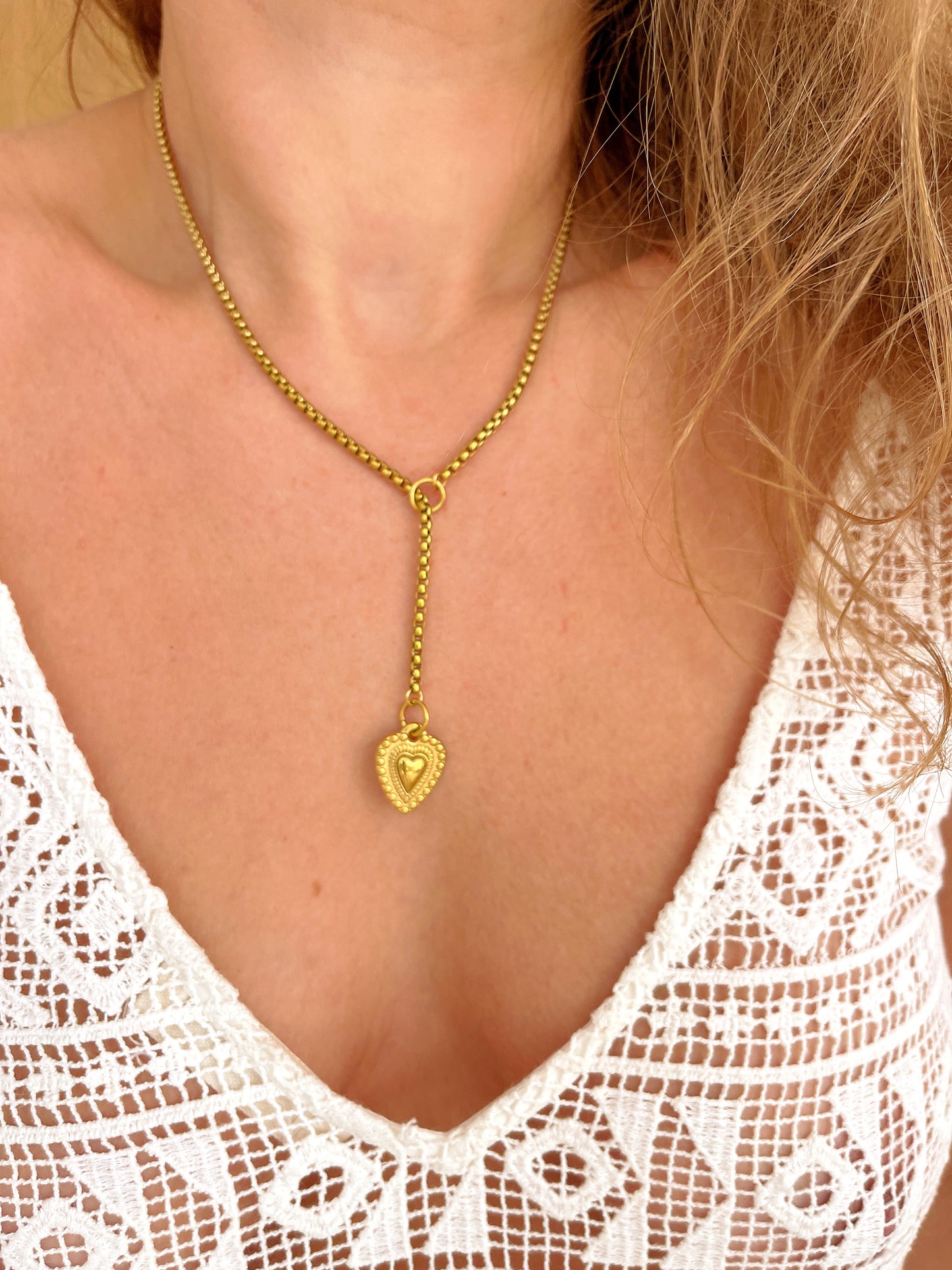 Collier UMEI
