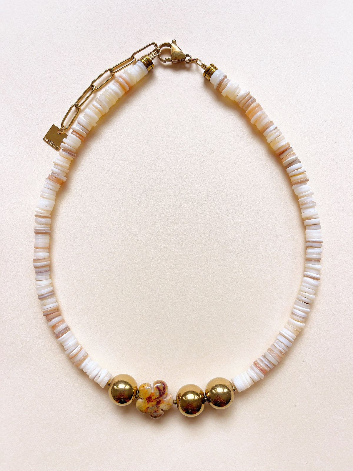Collier SANTI