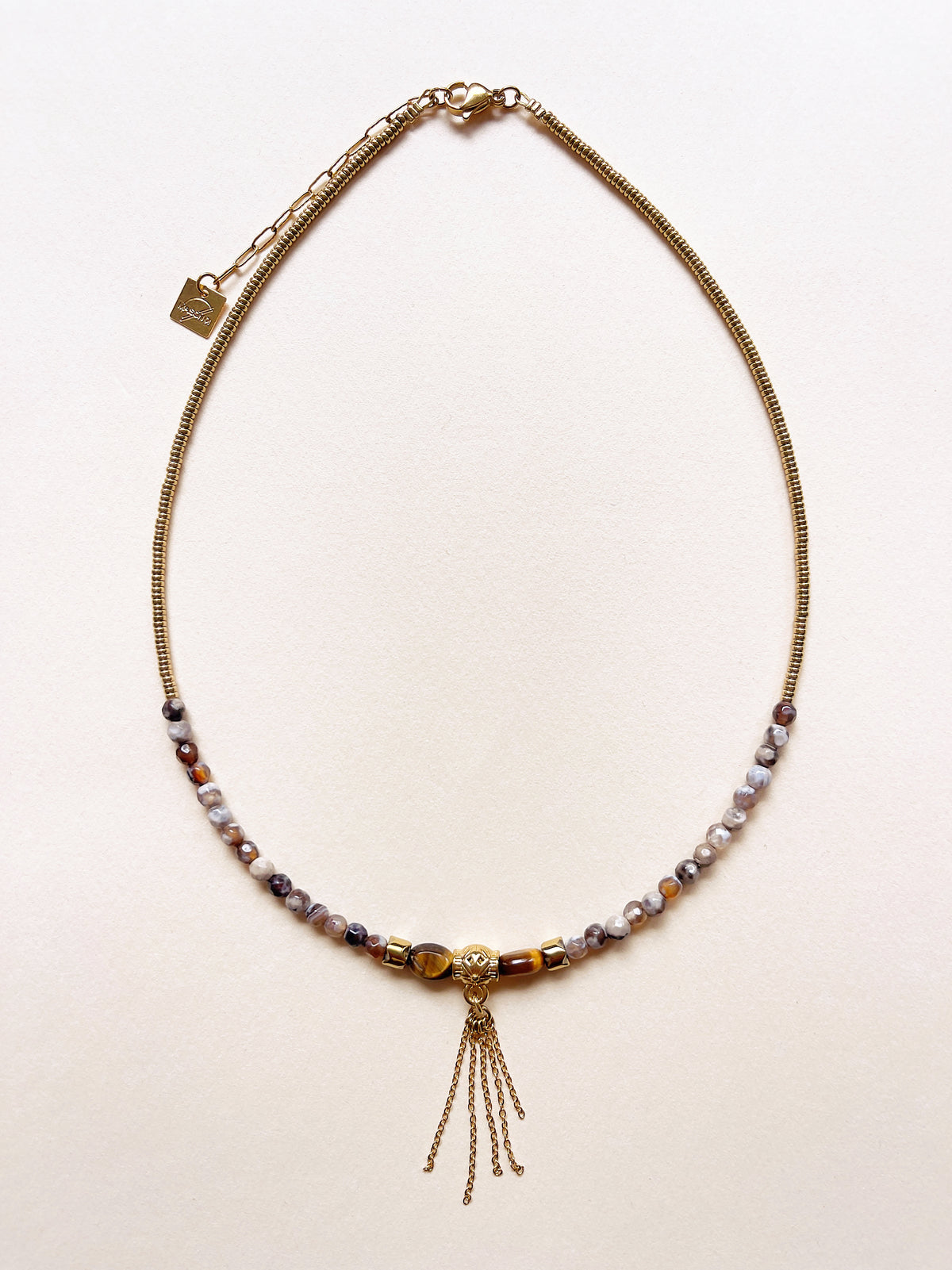 Collier SASA